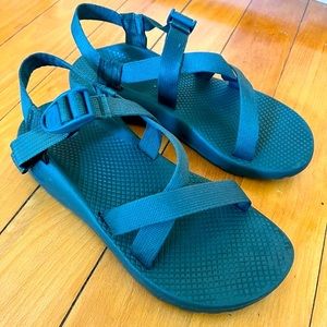 Women’s Chacos Z1 Classic Sandal - Size 9, Sea Pine Monochrome
